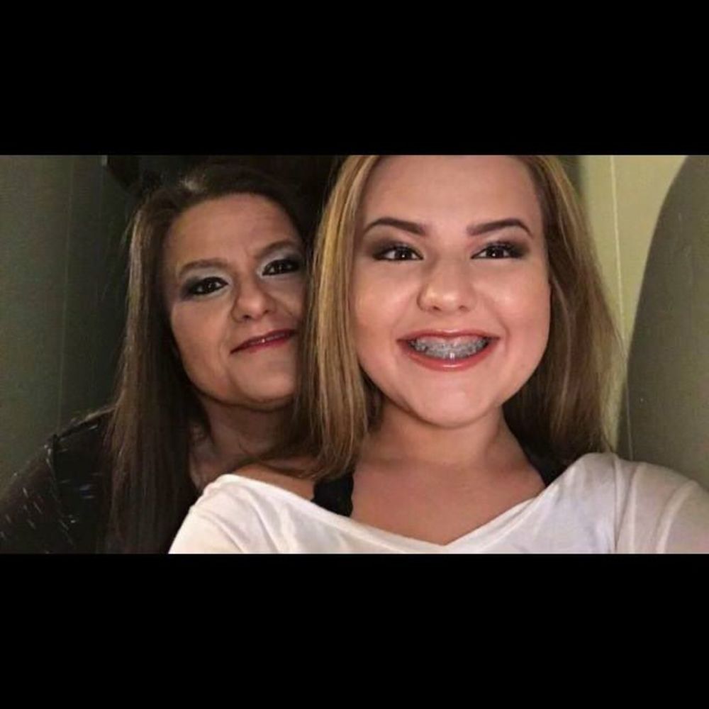 Meet your Posher, Vickie